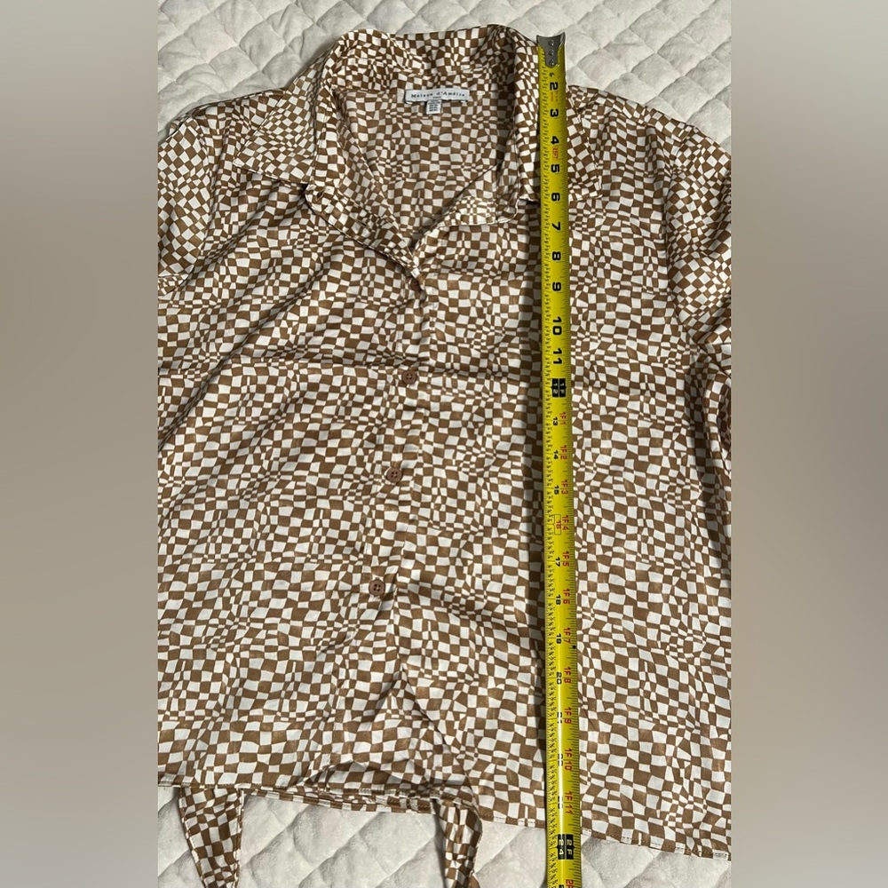 Maison d’Amelie Women's Top - Picture 7 of 9
